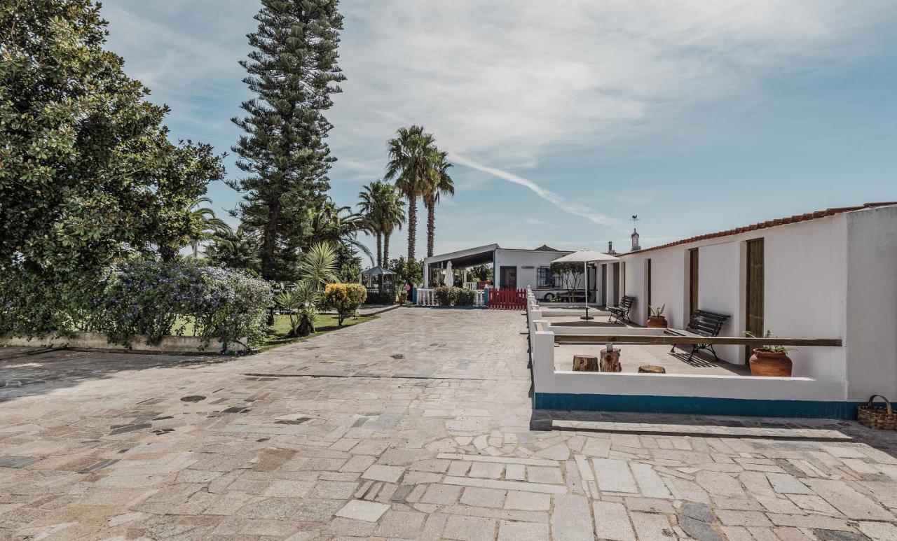 Humus Farm Villa Aguas de Moura Bagian luar foto